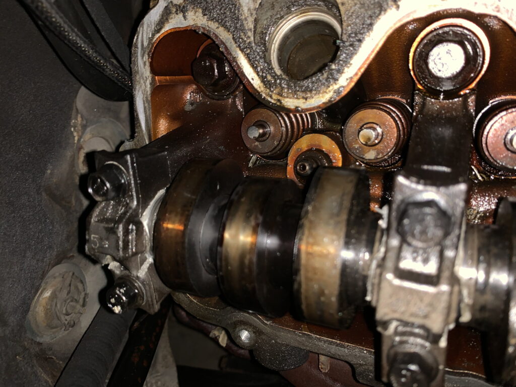 Seized cam bearings.