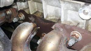 What is Exhaust Manifold?